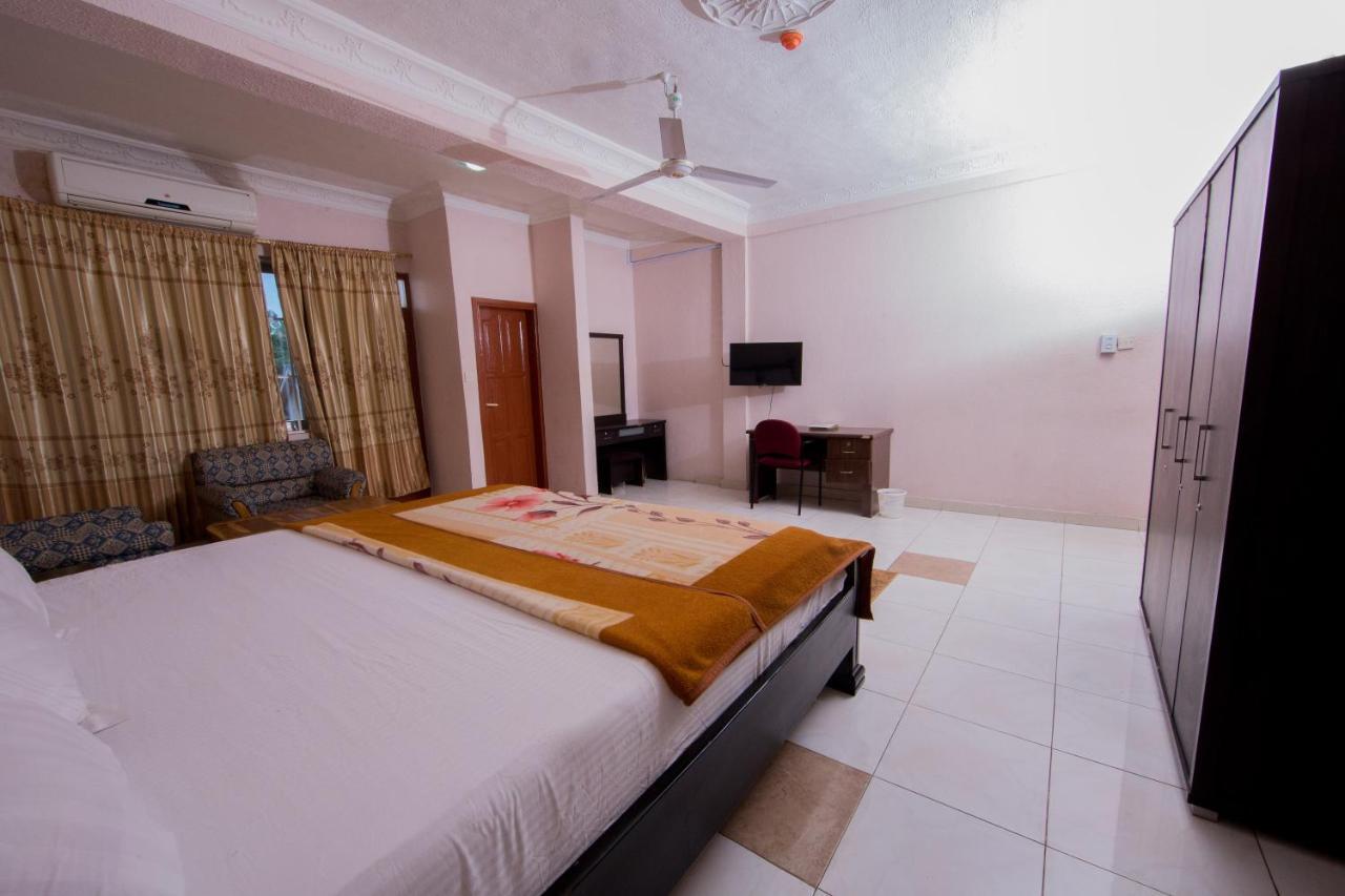 Pemicsa Hotel Accra Spintex Dış mekan fotoğraf